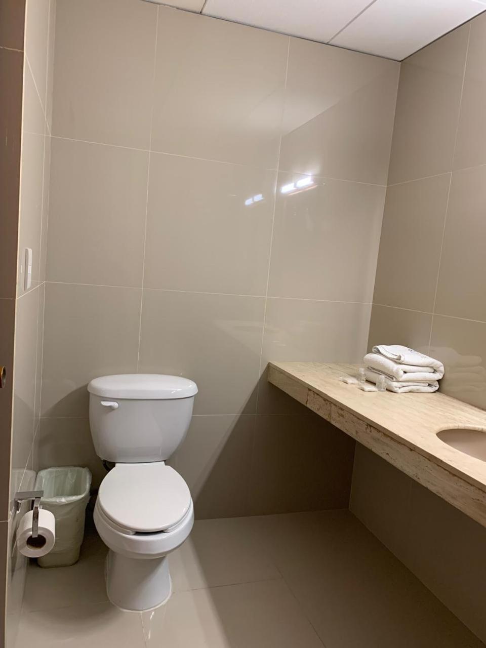 Hotel Posada Del Sol Apatzingan de la Constitucion Ngoại thất bức ảnh